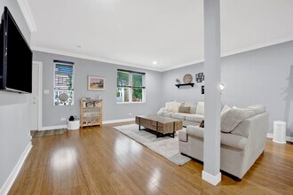 1626 N Spaulding Ave in Chicago, IL - Building Photo - Building Photo