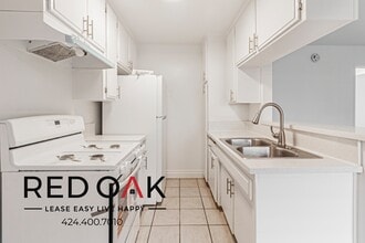 15500 Foothill Blvd in Los Angeles, CA - Building Photo - Building Photo