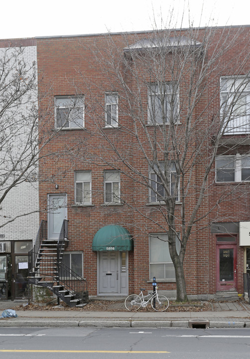 5858 du Parc in Montréal, QC - Building Photo