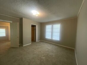 428 Jumper Macon St in Baldwyn, MS - Building Photo - Building Photo