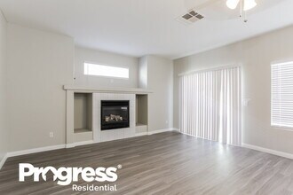 8832 Big Bear Pines Ave in Las Vegas, NV - Building Photo - Building Photo
