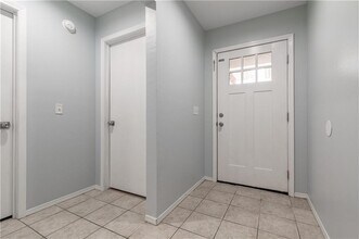 1103 SW Apache Dr in Bentonville, AR - Building Photo - Building Photo