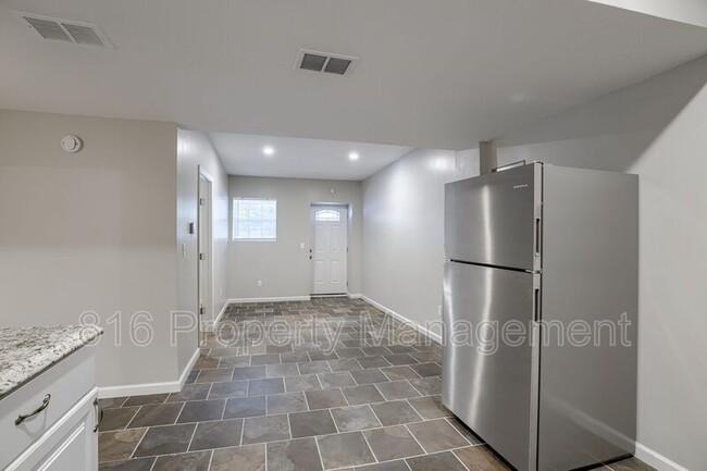 8718 E Winner Rd in Kansas City, MO - Building Photo - Building Photo