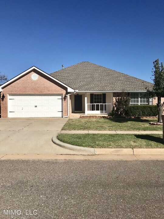 11141 SW 6th St Photo