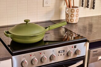 812 Zubly St in Savannah, GA - Building Photo - Building Photo