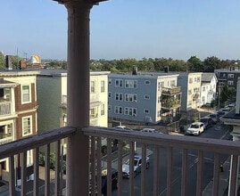 73 Adams St, Unit 3 in Boston, MA - Building Photo - Building Photo