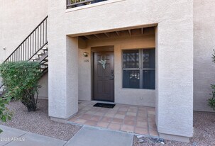 14910 N Kings Way in Fountain Hills, AZ - Building Photo