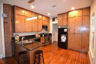 2120 McKee St in Houston, TX - Foto de edificio - Building Photo