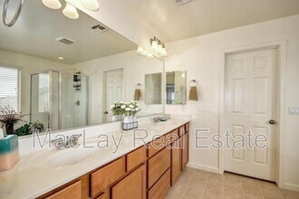 3946 E Blue Spruce Ln in Gilbert, AZ - Building Photo - Building Photo