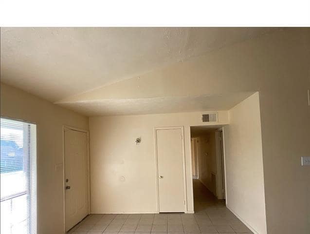 5821 Winell Dr in Garland, TX - Building Photo - Building Photo