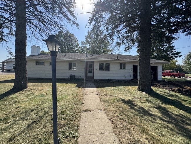 property at 108 1st Ave SW