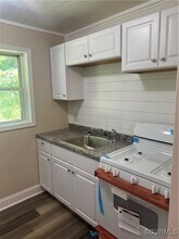802 Monticello Dr in Hopewell, VA - Building Photo - Building Photo