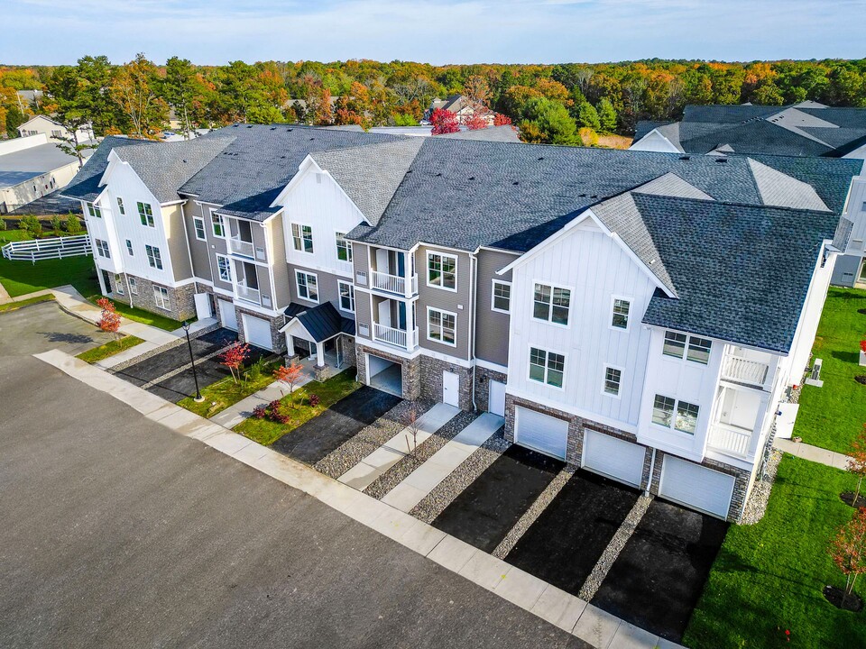 RAVEN'S NEST in Galloway, NJ - Foto de edificio