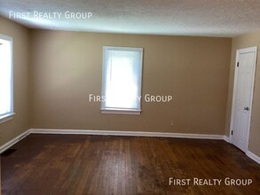 5290 Derby Rd in Dayton, OH - Building Photo - Building Photo