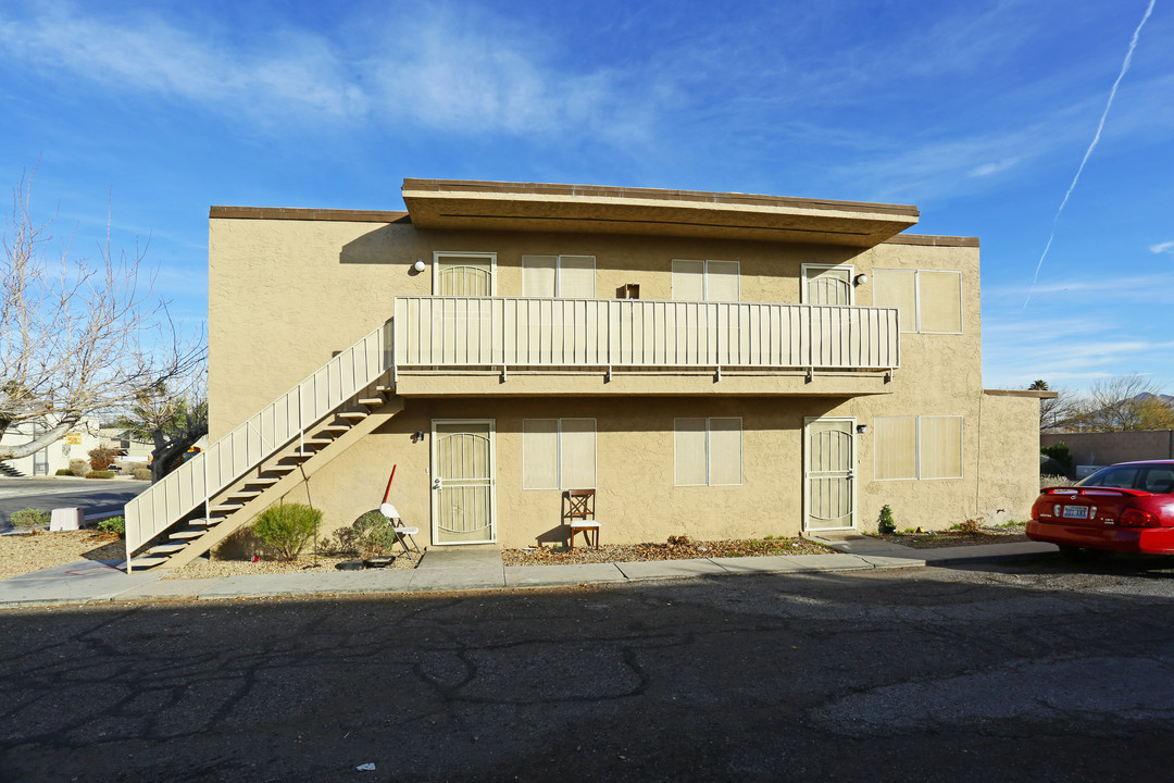 3346 Sylvia St in Las Vegas, NV - Building Photo