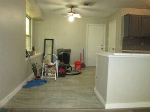2506 Portland Dr in Richmond, TX - Foto de edificio - Building Photo