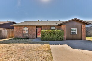 6305 29th St in Lubbock, TX - Building Photo