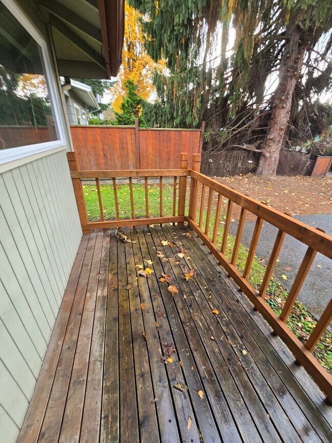 1610 Lincoln St in Bellingham, WA - Building Photo - Building Photo