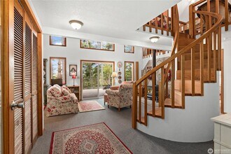 1161 Highland Loop in Ronald, WA - Building Photo - Building Photo