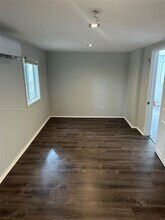 25 NE 69th St in Miami, FL - Building Photo - Building Photo