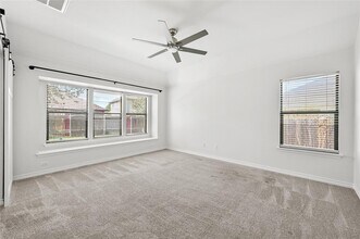 6909 Bay City Bend in Austin, TX - Building Photo - Building Photo