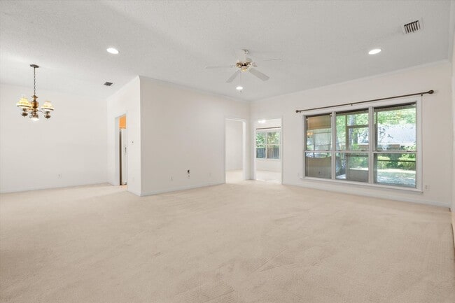 7 Troyer Ct in Fairhope, AL - Foto de edificio - Building Photo