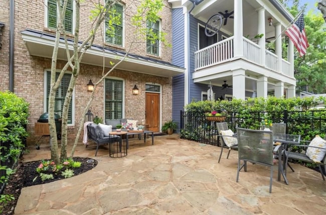 property at 719 Hammond Dr