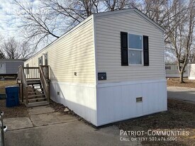 6 Sonoma Dr in Springfield, IL - Building Photo