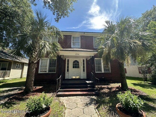 property at 2908 Post St