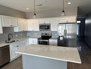 605 Prairie Rose Trl in Mankato, MN - Building Photo - Building Photo