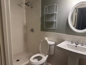 1824 Northcrest Dr in Waco, TX - Building Photo - Building Photo