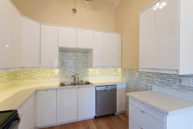 property at 3733 Riviera Dr