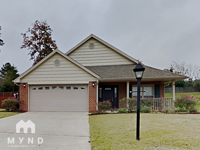 property at 2086 Edgewood Dr