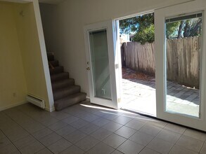 1520 S 55th St in Richmond, CA - Building Photo - Building Photo