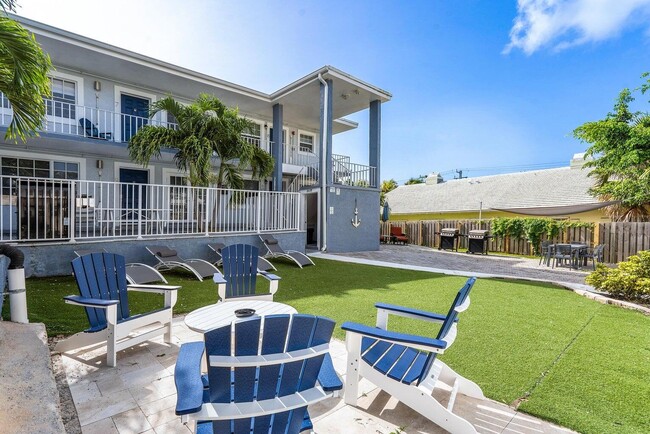 801 Andrews Ave in Delray Beach, FL - Building Photo - Building Photo