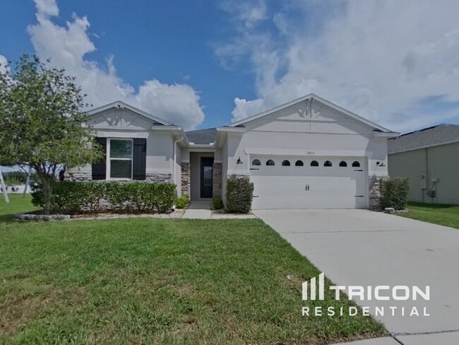 property at 2803 Wagon Wheel Trl