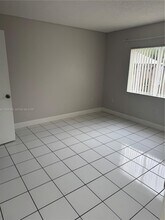 15421 SW 133rd Pl in Miami, FL - Building Photo - Building Photo