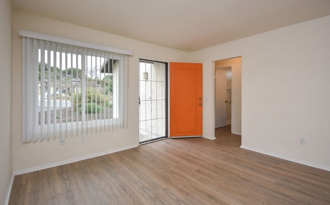 4757 Mystik Rd in Oceanside, CA - Building Photo - Building Photo