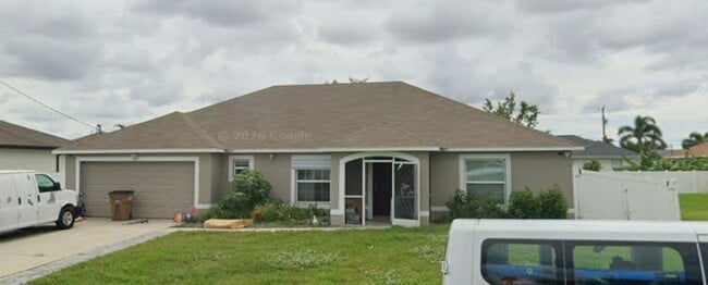 property at 1902 SW 26th St