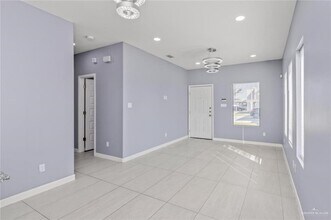 11 W Harrison Ave in Alton, TX - Building Photo - Building Photo