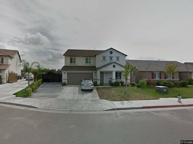 property at 5801 W Dayton Ave