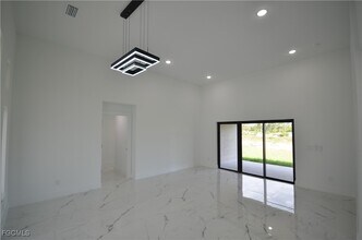 1234 Bermar St in Ft. Myers, FL - Building Photo - Building Photo