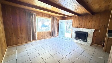 53510 Country Club Dr in Idyllwild, CA - Building Photo - Building Photo