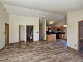 2212 Waterleaf Ct in Naperville, IL - Building Photo - Building Photo