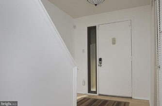 19635 Brassie Pl in Montgomery Village, MD - Building Photo - Building Photo