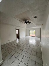 21 Guadalajara Ave in Brownsville, TX - Building Photo - Building Photo