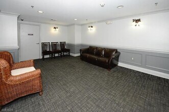 318 54th St in West New York, NJ - Foto de edificio - Building Photo