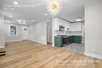 2140 Princeton Pl in St. Louis, MO - Building Photo - Building Photo