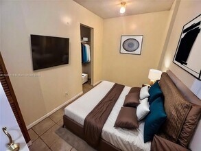 2800 NW 56th Ave, Unit E106 in Lauderhill, FL - Building Photo - Building Photo