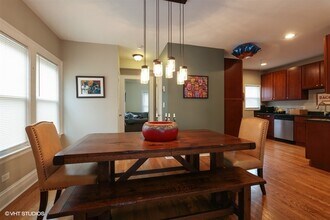 621 Prairie Ave in Wilmette, IL - Building Photo - Building Photo
